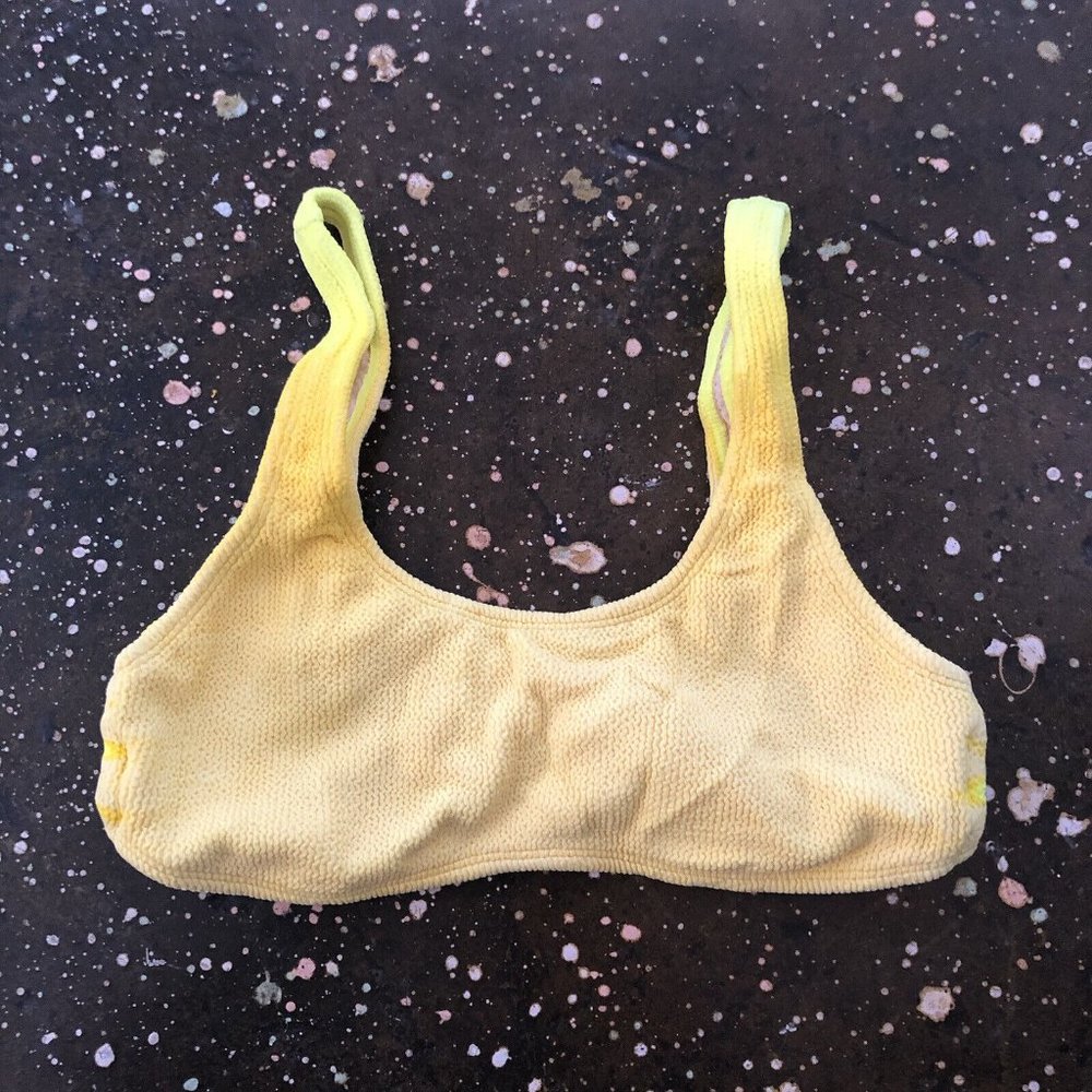 PQ Ring Side Halter Bikini Top Pineapple Reef Yellow Beach - Picture 5 of 8